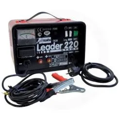 TELWIN Chargeur De Batterie Leader 220 12/24V